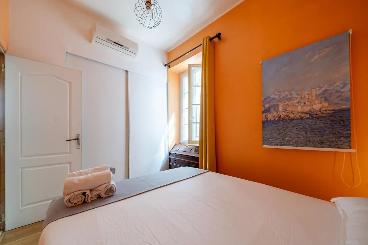 Appartement Claudia - Central - Very Close To Sea - Calm - Ac Nice Apartment